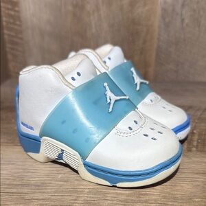 Jordan Jumpman Team FBI Sneakers